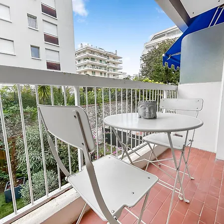 Lumineux, Wifi A Deux Pas De La Croisette Appartement