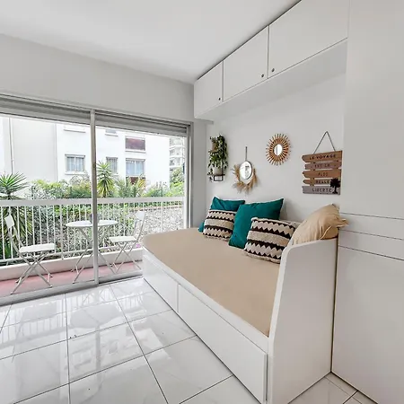 Lumineux, Wifi A Deux Pas De La Croisette