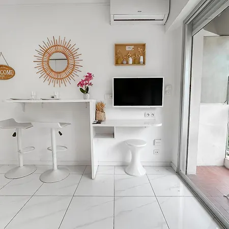 Lumineux, Wifi A Deux Pas De La Croisette Apartment *