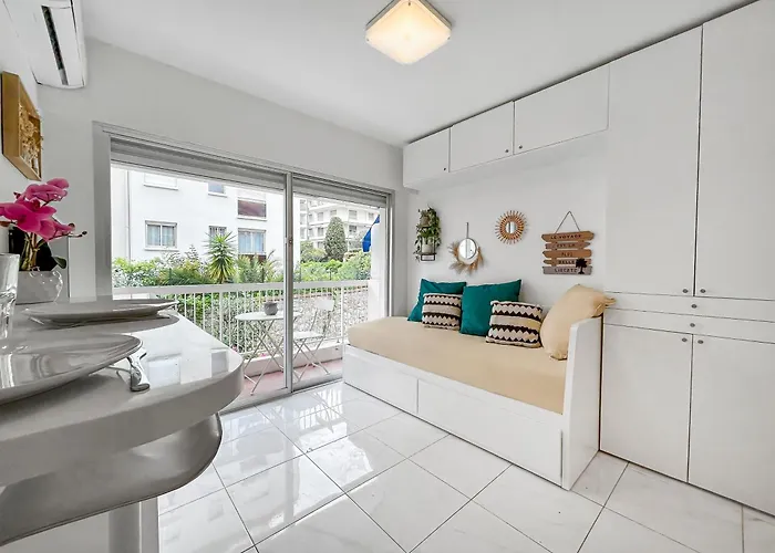 아파트 Lumineux, Wifi A Deux Pas De La Croisette