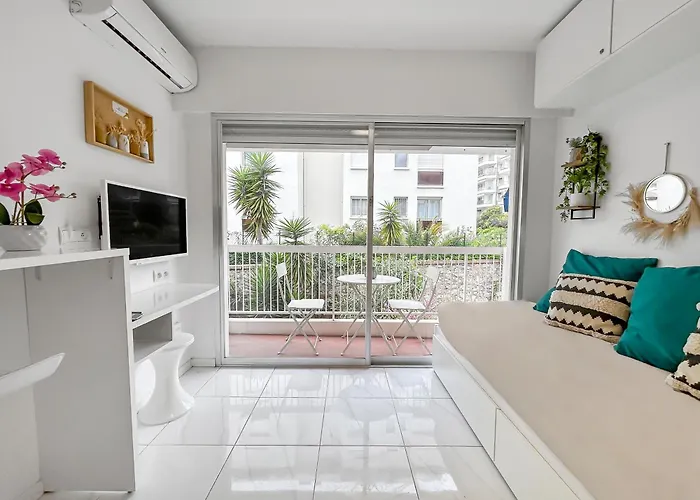 아파트 Lumineux, Wifi A Deux Pas De La Croisette *