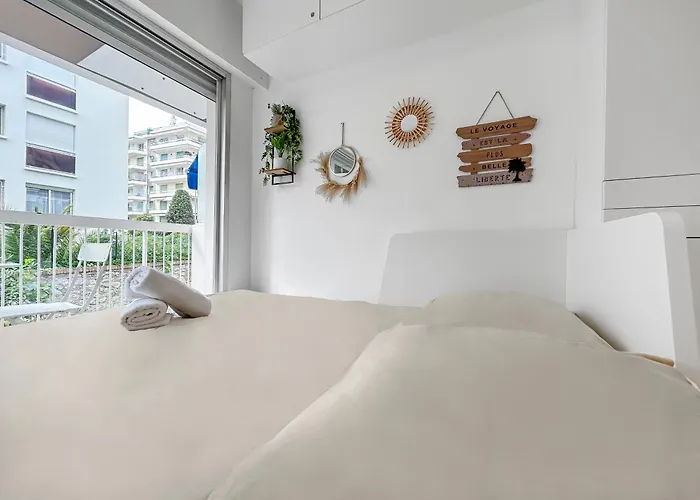 아파트 Lumineux, Wifi A Deux Pas De La Croisette *