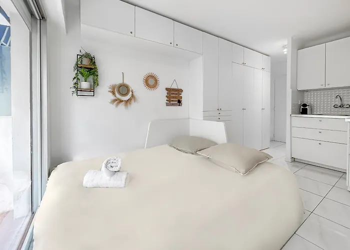 Lumineux, Wifi A Deux Pas De La Croisette 아파트 칸느